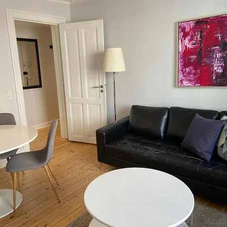 Bright In Elegant østerbro Appartement